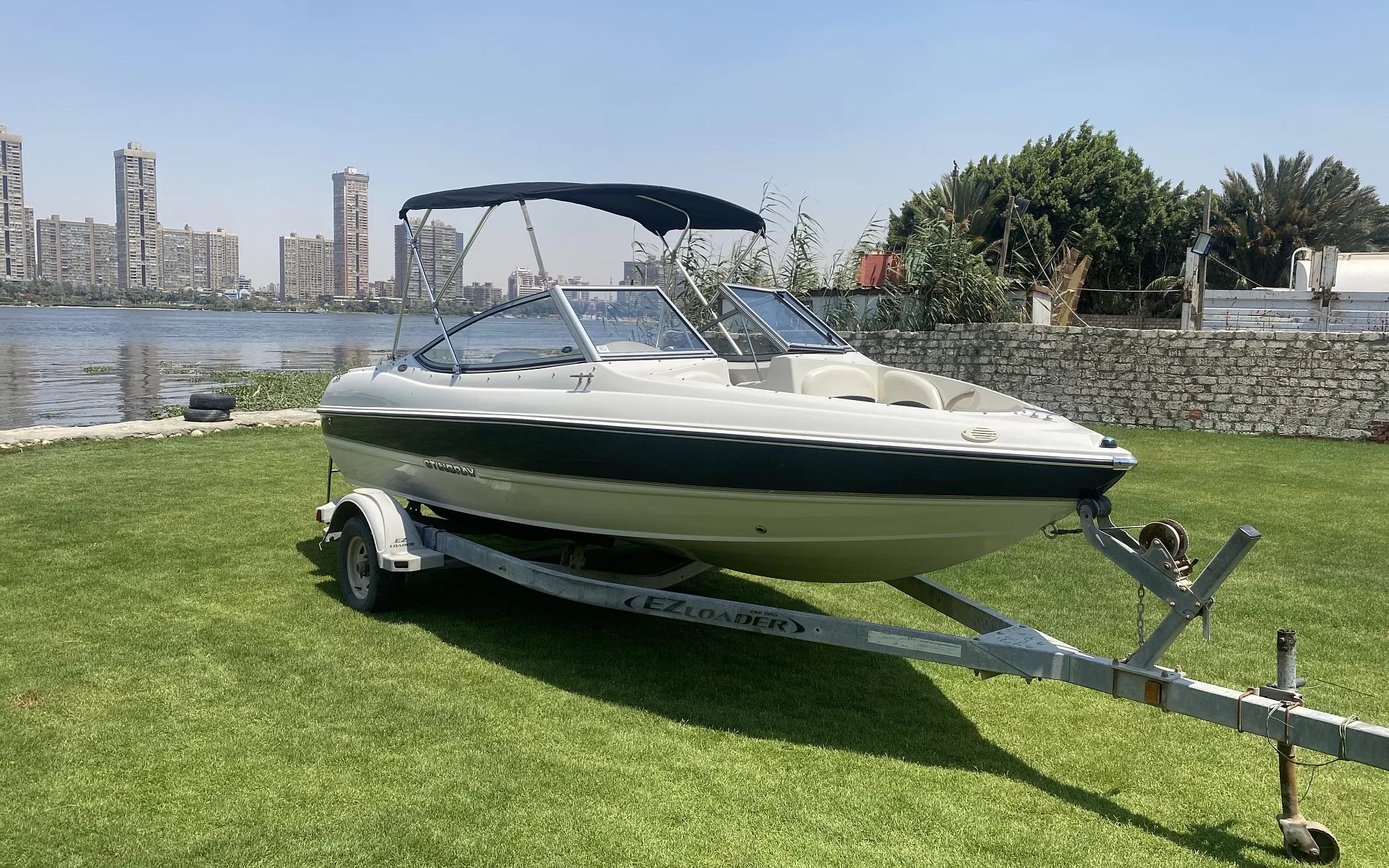 Stingray Open Bow 180 RX