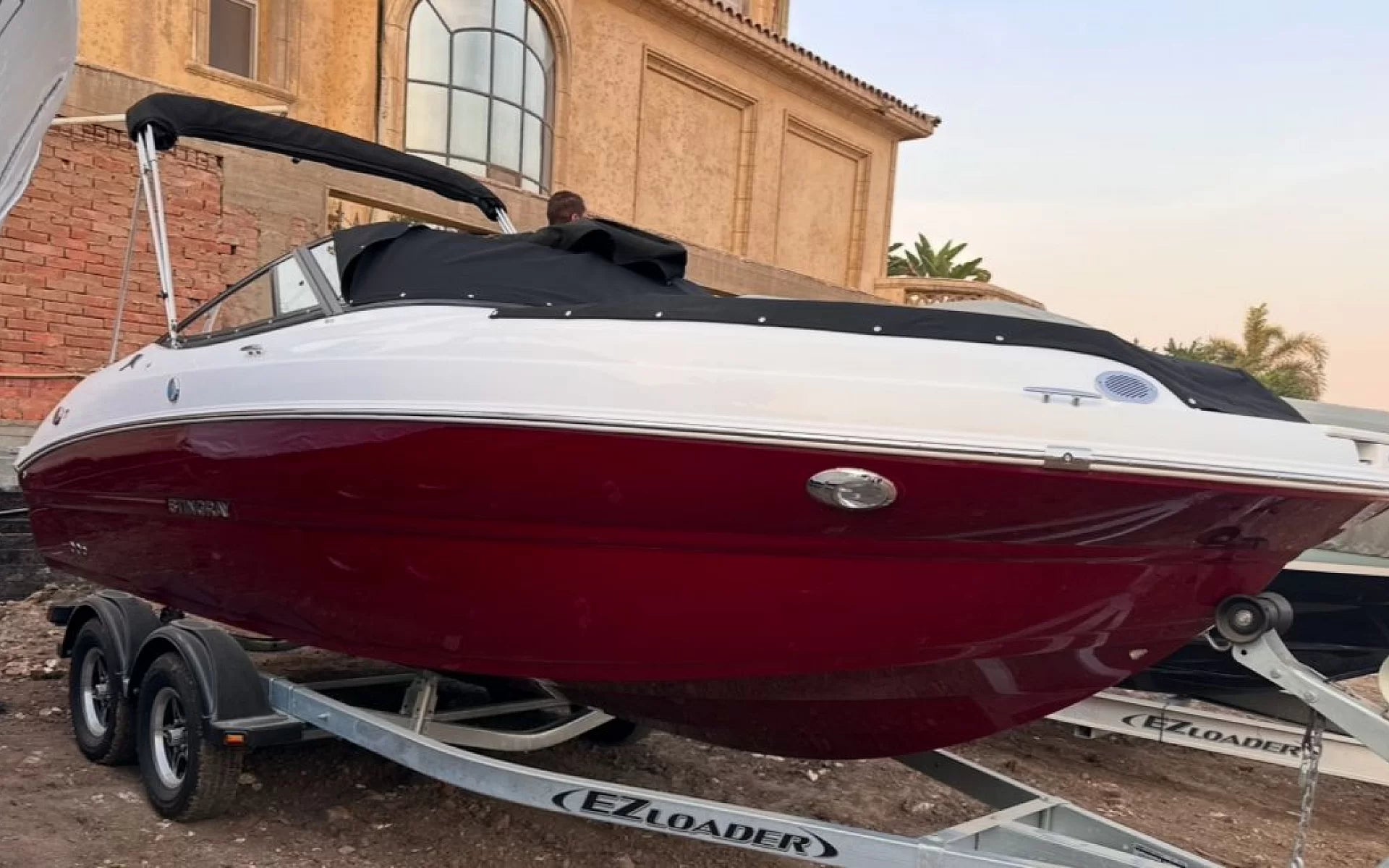 Stingray 211 DC