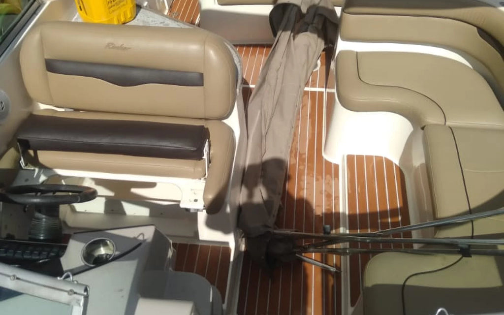Rinker 312 Fiesta