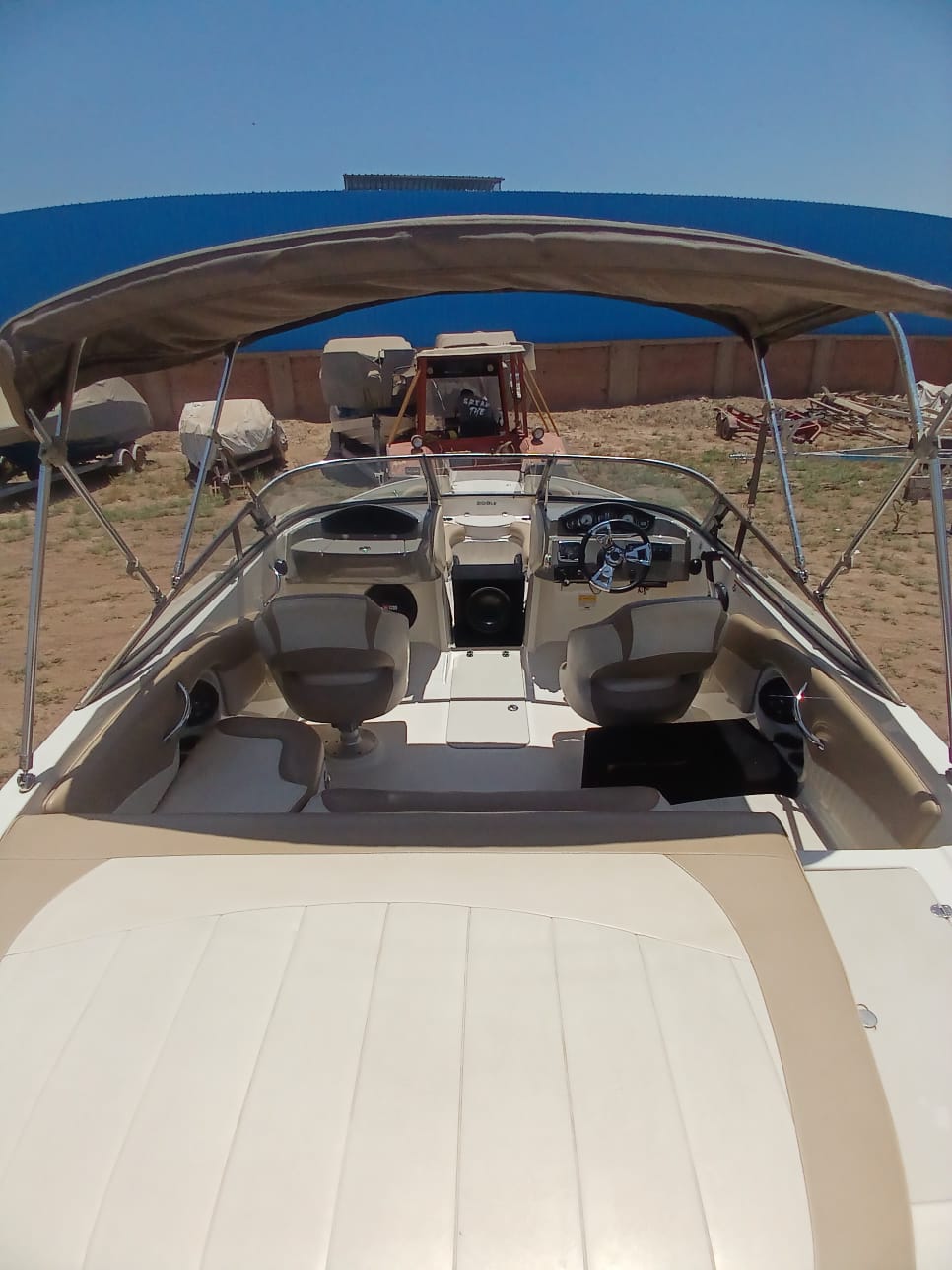 Stingray 208LR
