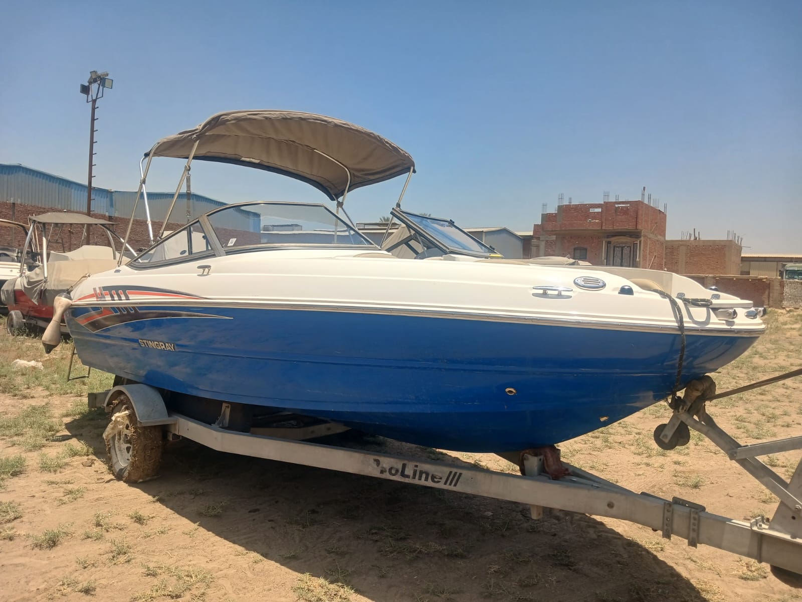 Stingray 208LR