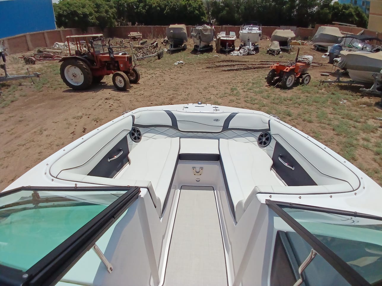 Regal 22 FasDeck