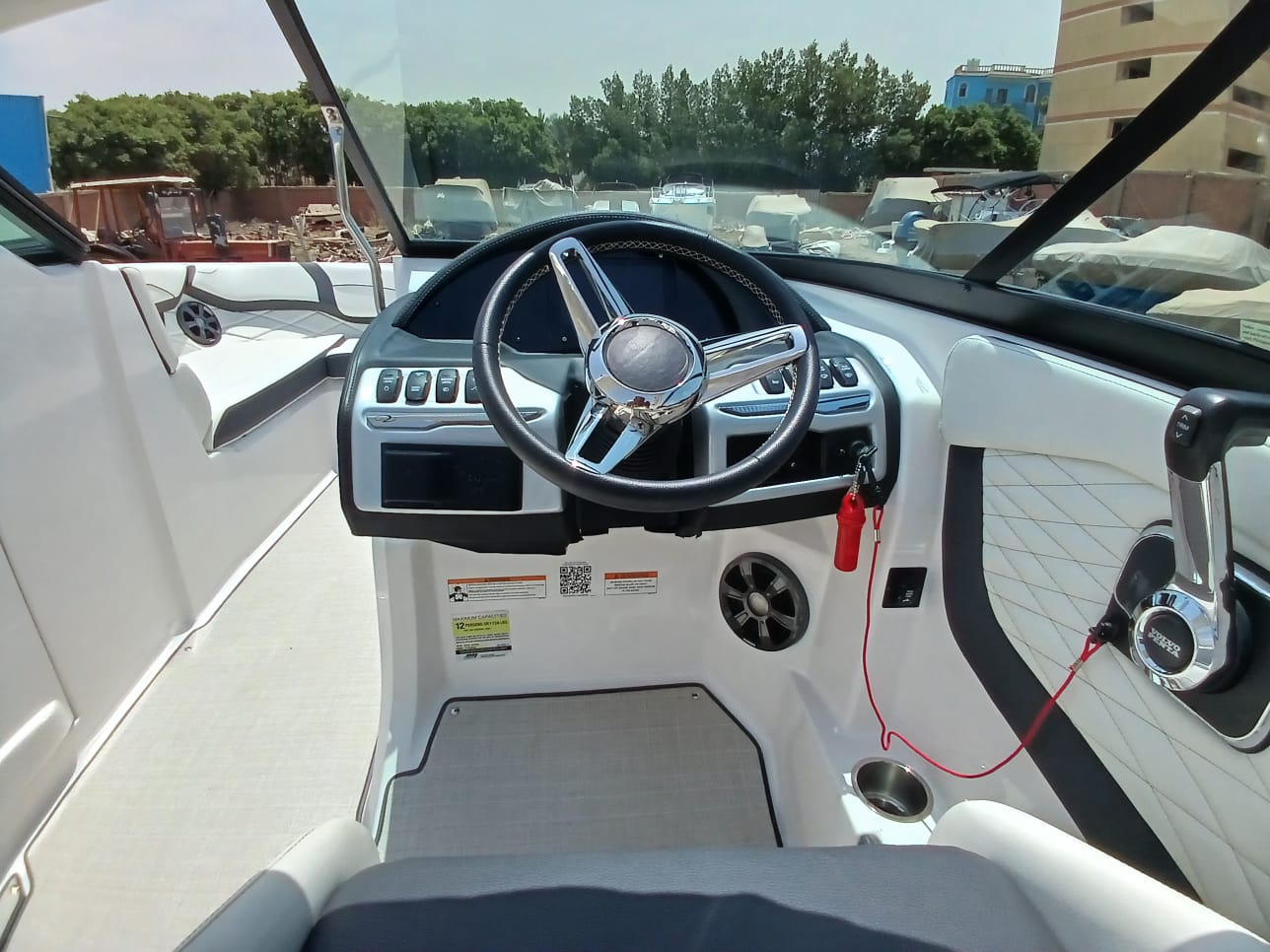 Regal 22 FasDeck