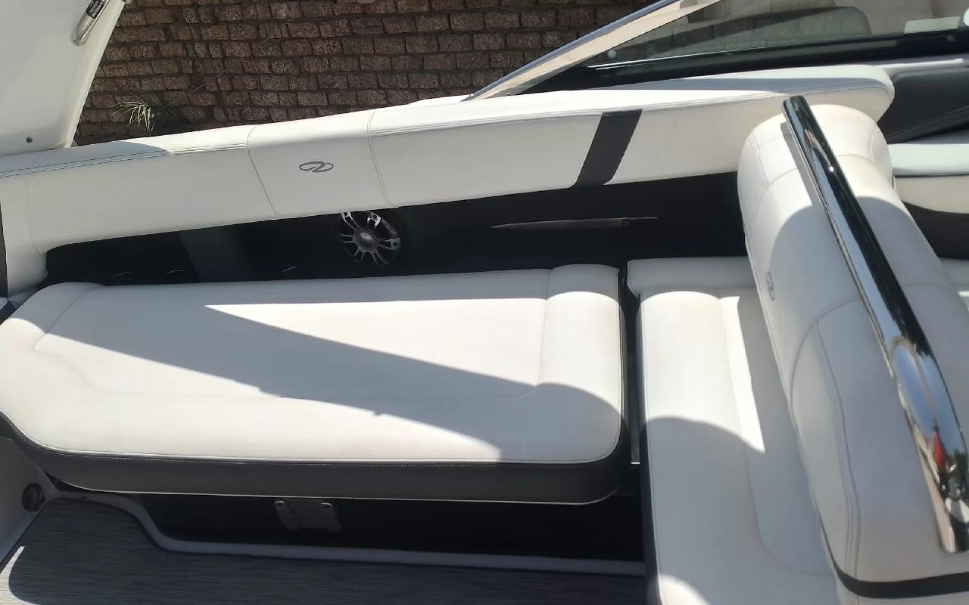 Regal Bowrider 2800